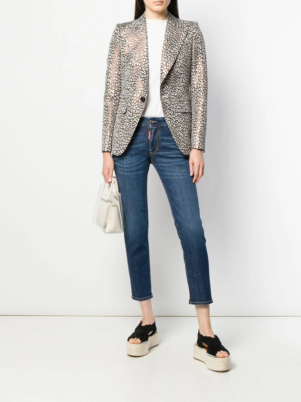 Prix Dynamité Dsquared2 Jean à logo appliqué jeans courts femme 4 Dsquared2 jean à logo appliqué