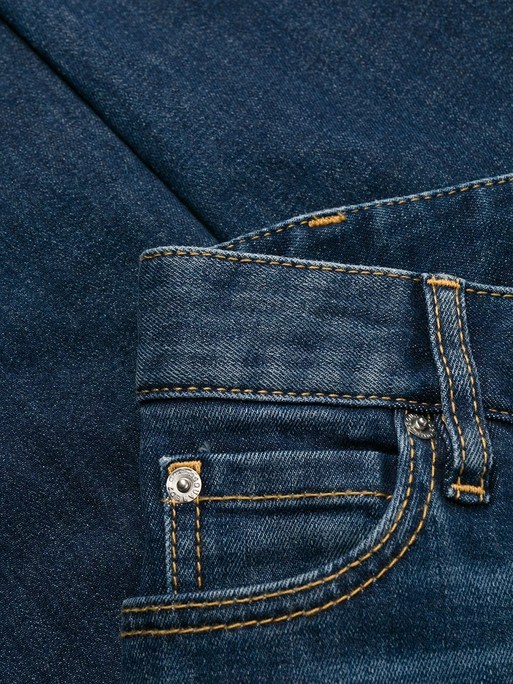 Prix Dynamité Dsquared2 Jean à logo appliqué jeans courts femme 8 Dsquared2 jean à logo appliqué