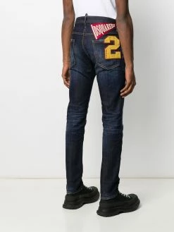 Dsquared2 Bas Prix Jean droit à patch logo jeans regular & jeans droits homme 12 Dsquared2 jean droit à patch logo
