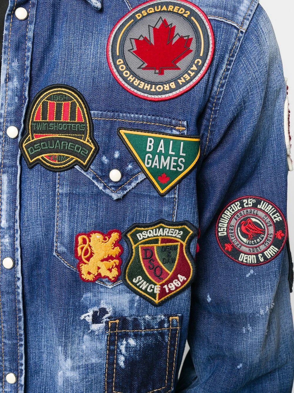 Dsquared2 Prix d’Amis Chemise en denim à design multi patchs chemises homme 7 Dsquared2 chemise en denim à design multi-patchs