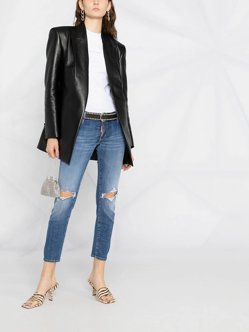 Dsquared2 Prix Discount Jean droit à effet usé jeans droits femme 4 Dsquared2 jean droit à effet usé