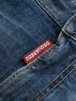 Dsquared2 jean court à effet usé