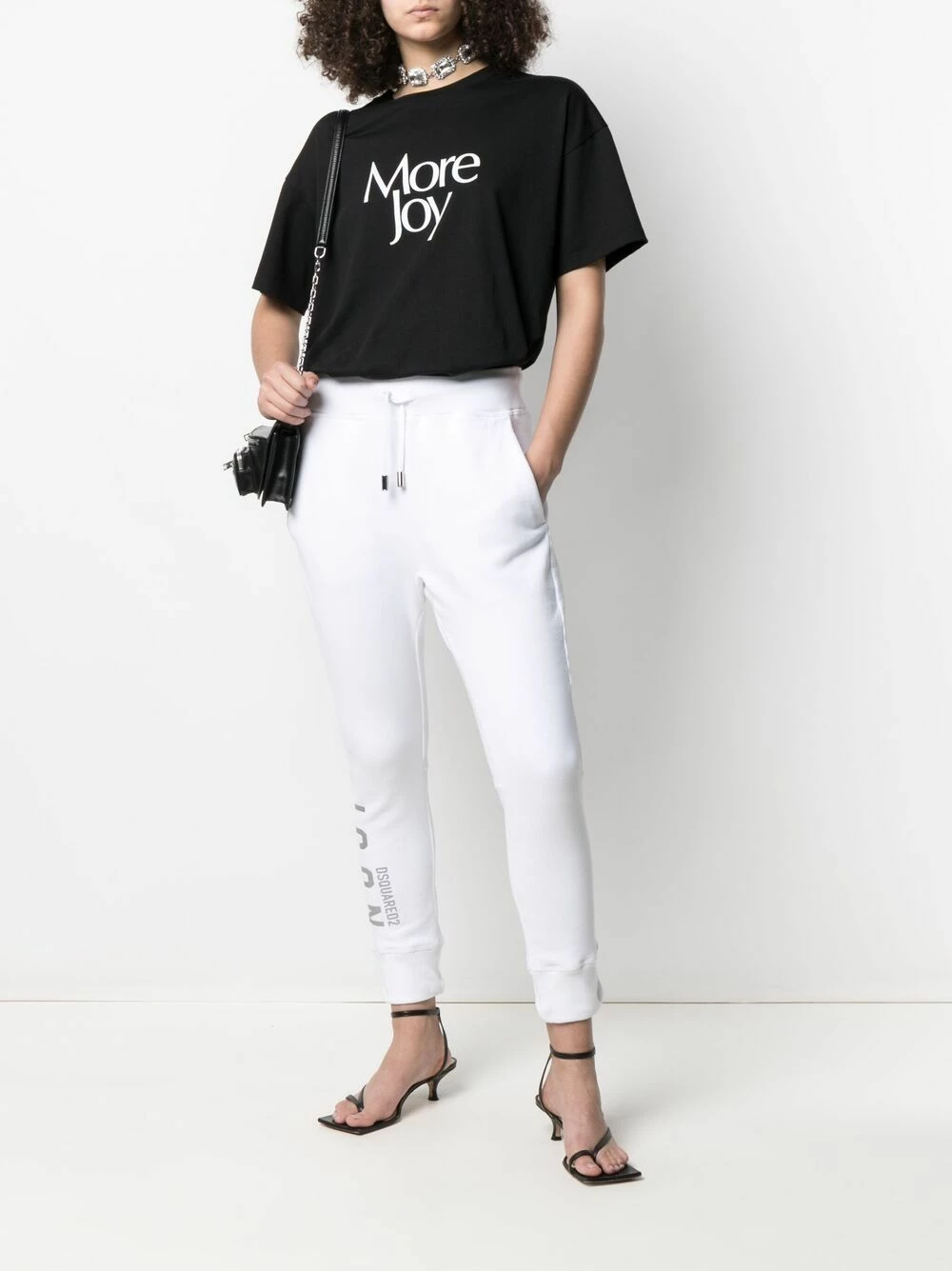 Dsquared2 Pantalon de jogging à logo imprimé Soldes pantalons femme 4 Dsquared2 pantalon de jogging à logo imprimé