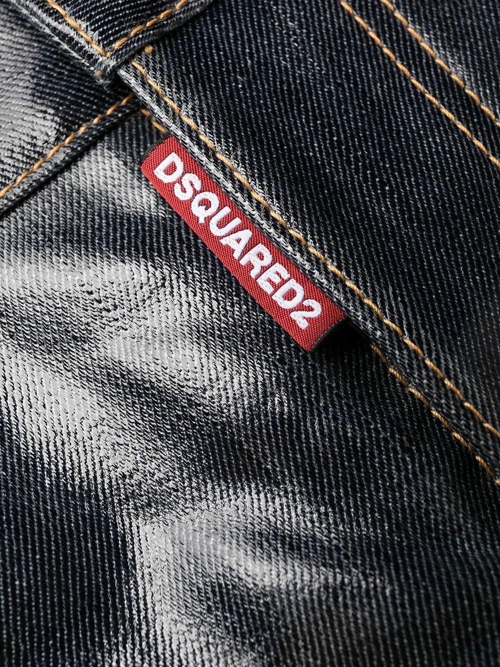 Dsquared2 Prix Avantageux Minijupe en jean à ourlet retroussé jupes droites femme 9 Dsquared2 minijupe en jean à ourlet retroussé