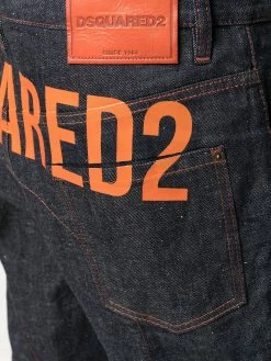 Dsquared2 pantalon fuselé à logo imprimé au dos