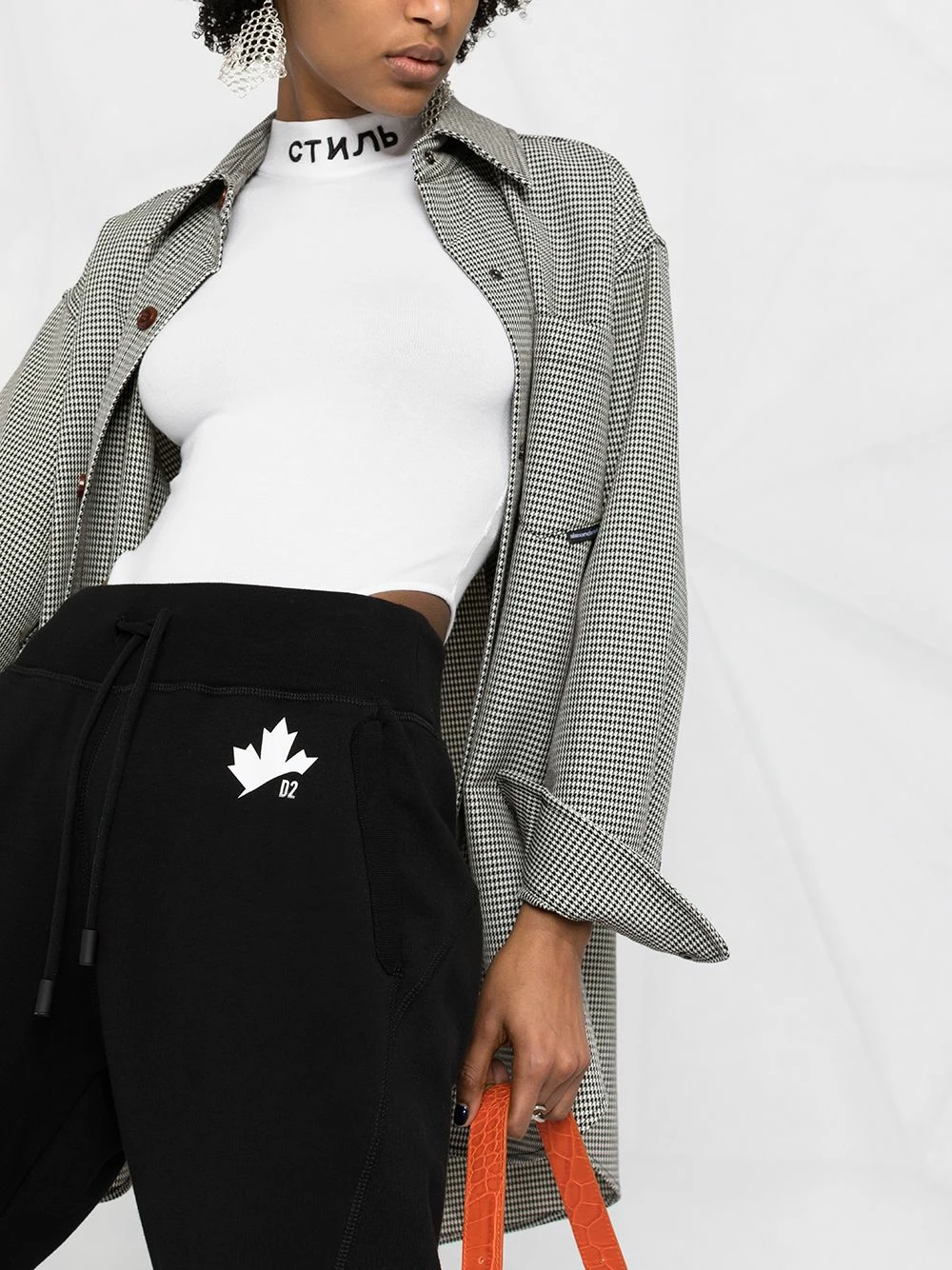 Dsquared2 Prix De Rêve Pantalon de jogging crop à logo imprimé pantalons de survêtement femme 7 Dsquared2 pantalon de jogging crop à logo imprimé