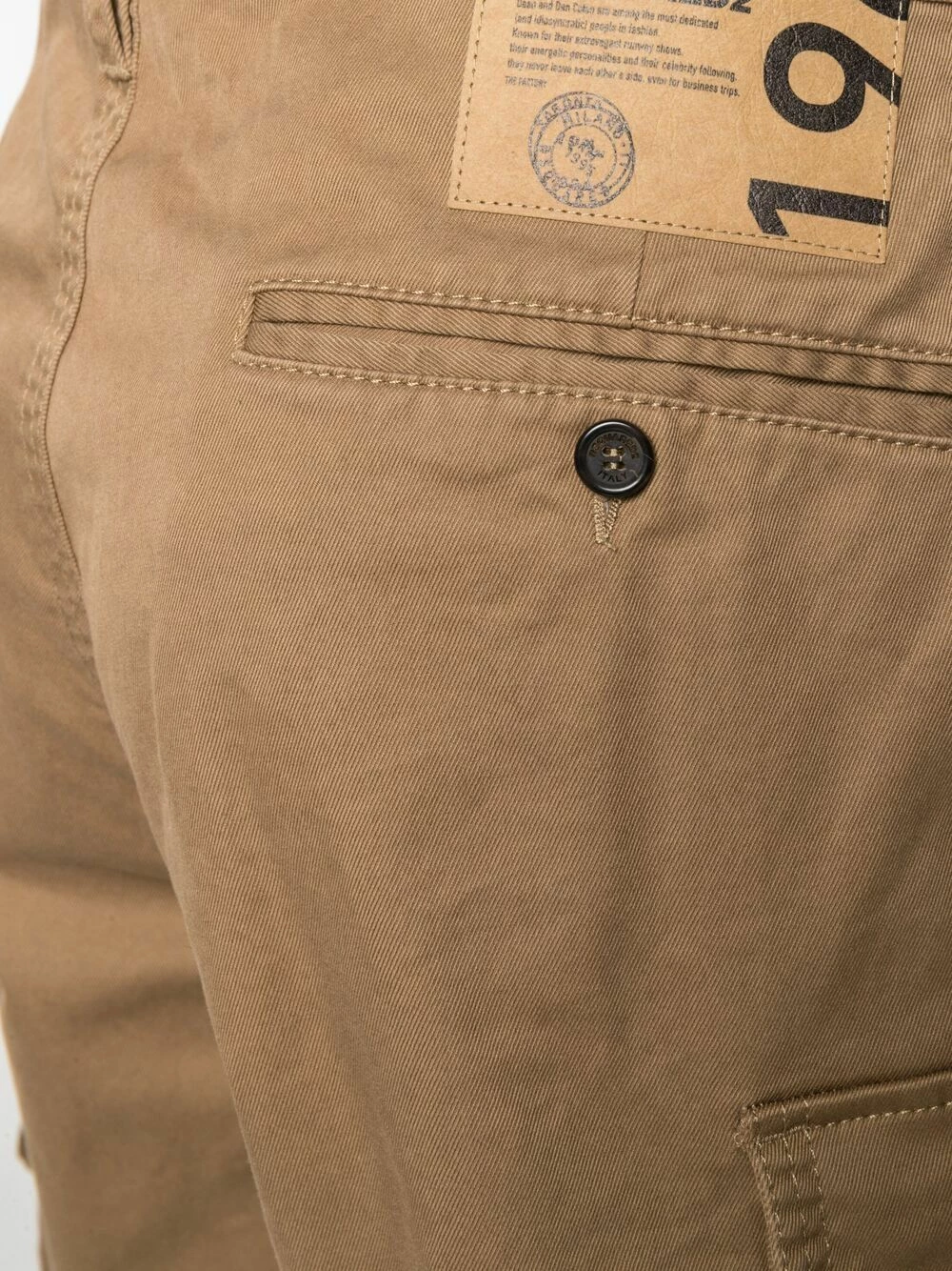 Dsquared2 Short '64 Tag à poches cargo Vendre shorts cargo homme 7 Dsquared2 short '64 Tag à poches cargo