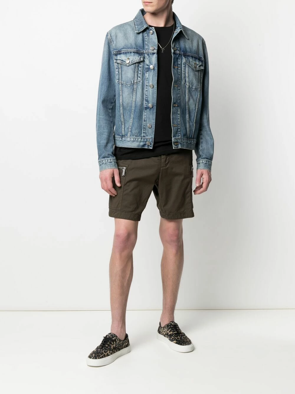 Dsquared2 Short cargo à poches zippées Bon Rapport Coût-Efficacité shorts cargo homme 4 Dsquared2 short cargo à poches zippées