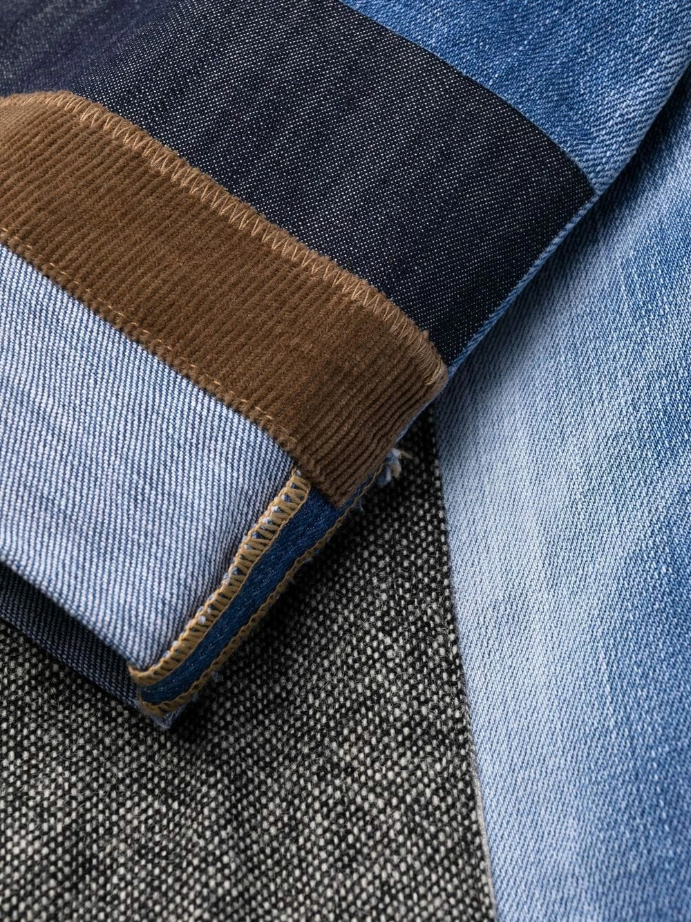 Dsquared2 Prix Préférentiel Jean court à design patchwork jeans courts femme 10 Dsquared2 jean court à design patchwork