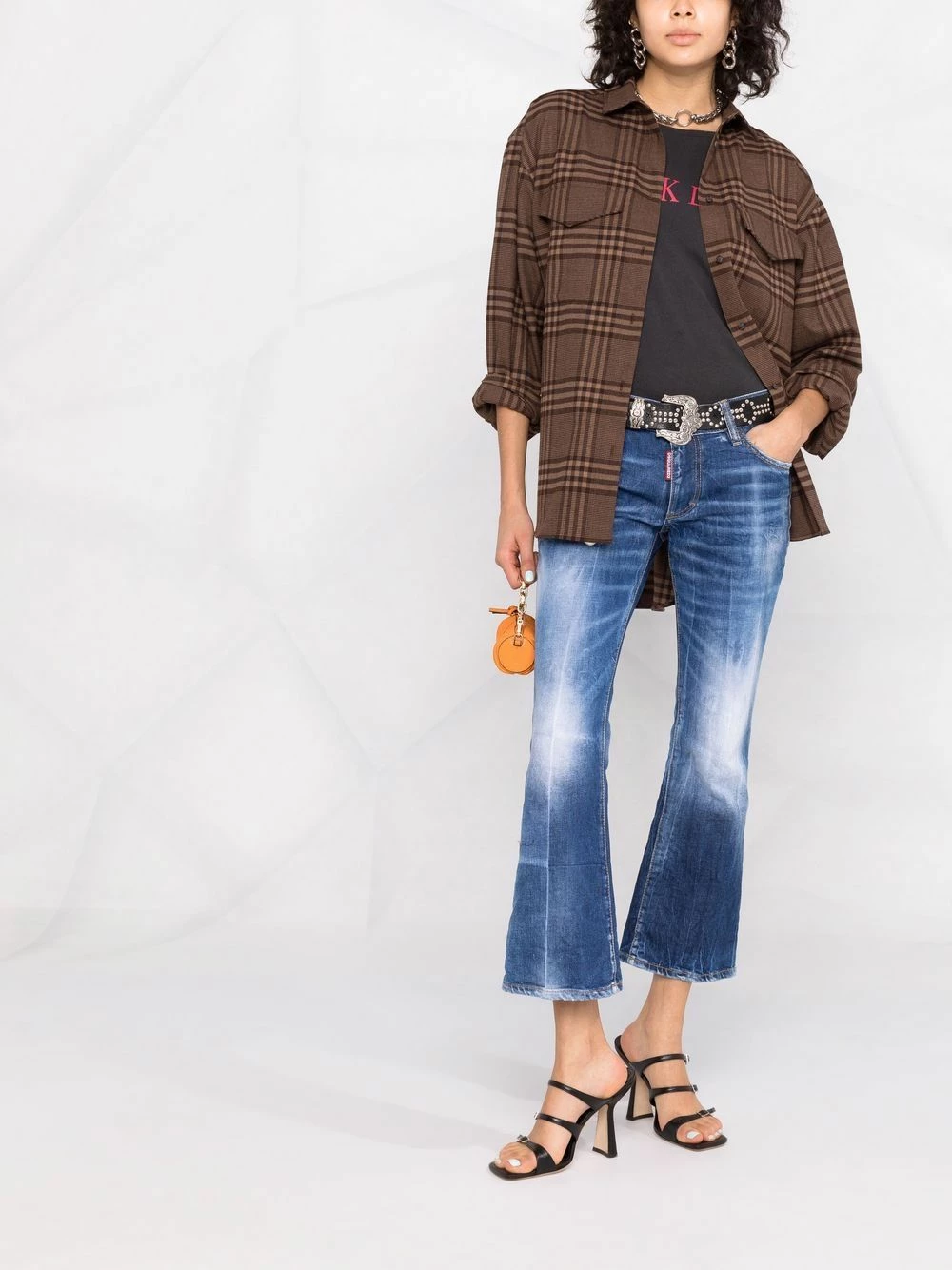 Qualité Supérieure Dsquared2 Jean bootcut court jeans courts femme 4 Dsquared2 jean bootcut court