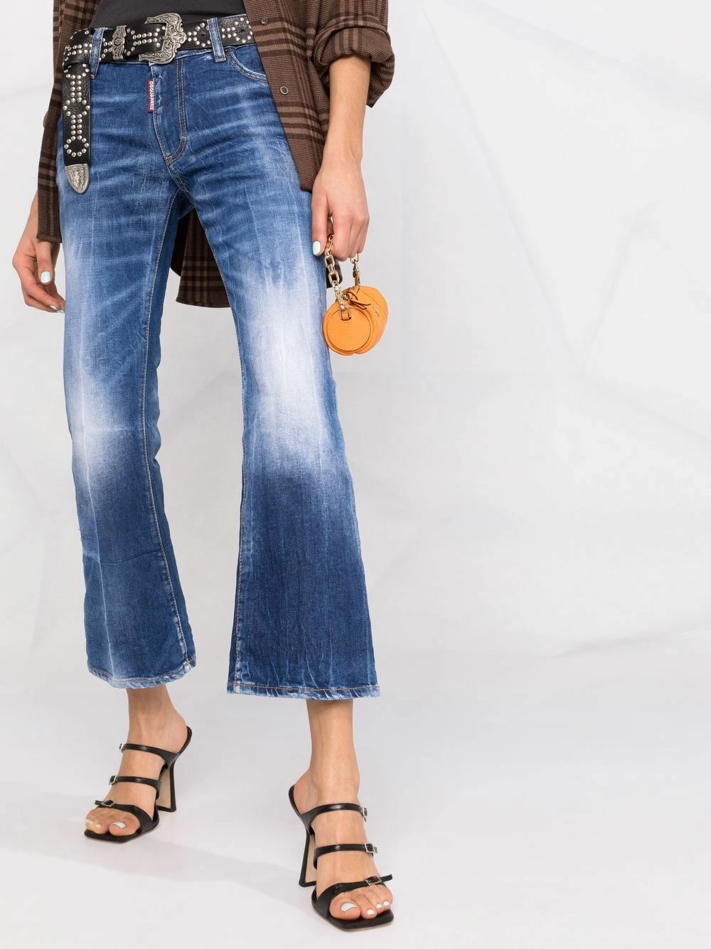 Qualité Supérieure Dsquared2 Jean bootcut court jeans courts femme 7 Dsquared2 jean bootcut court
