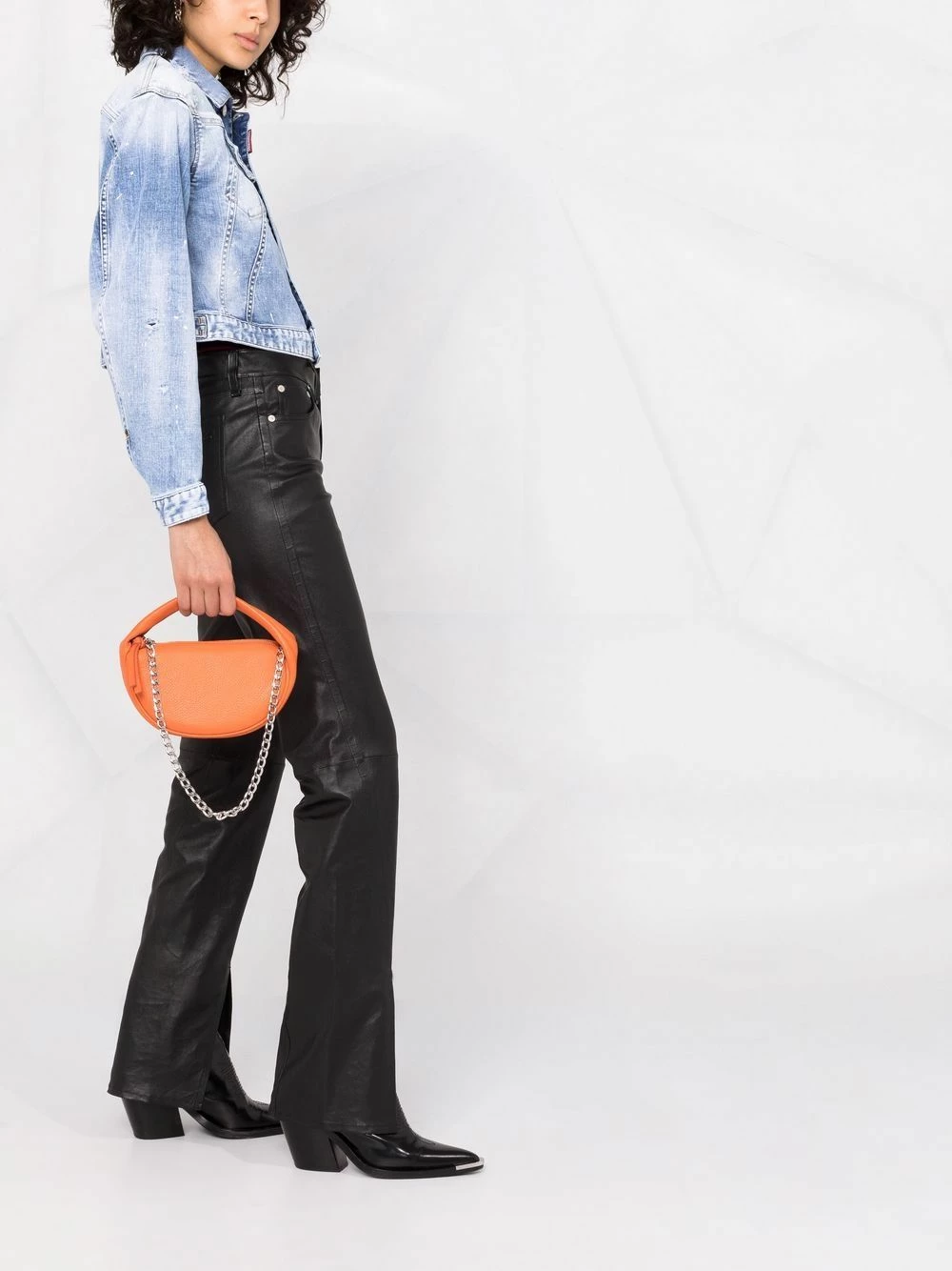 Dsquared2 Veste en jean crop à effet délavé Rabais vestes en jean femme 6 Dsquared2 veste en jean crop à effet délavé