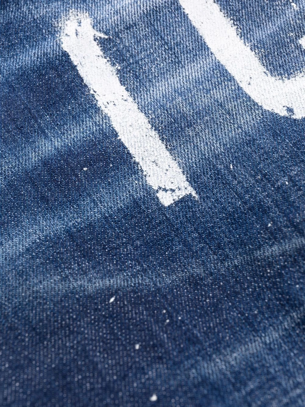 Dsquared2 Prix Allégé Jean court à effet usé jeans courts femme 8 Dsquared2 jean court à effet usé