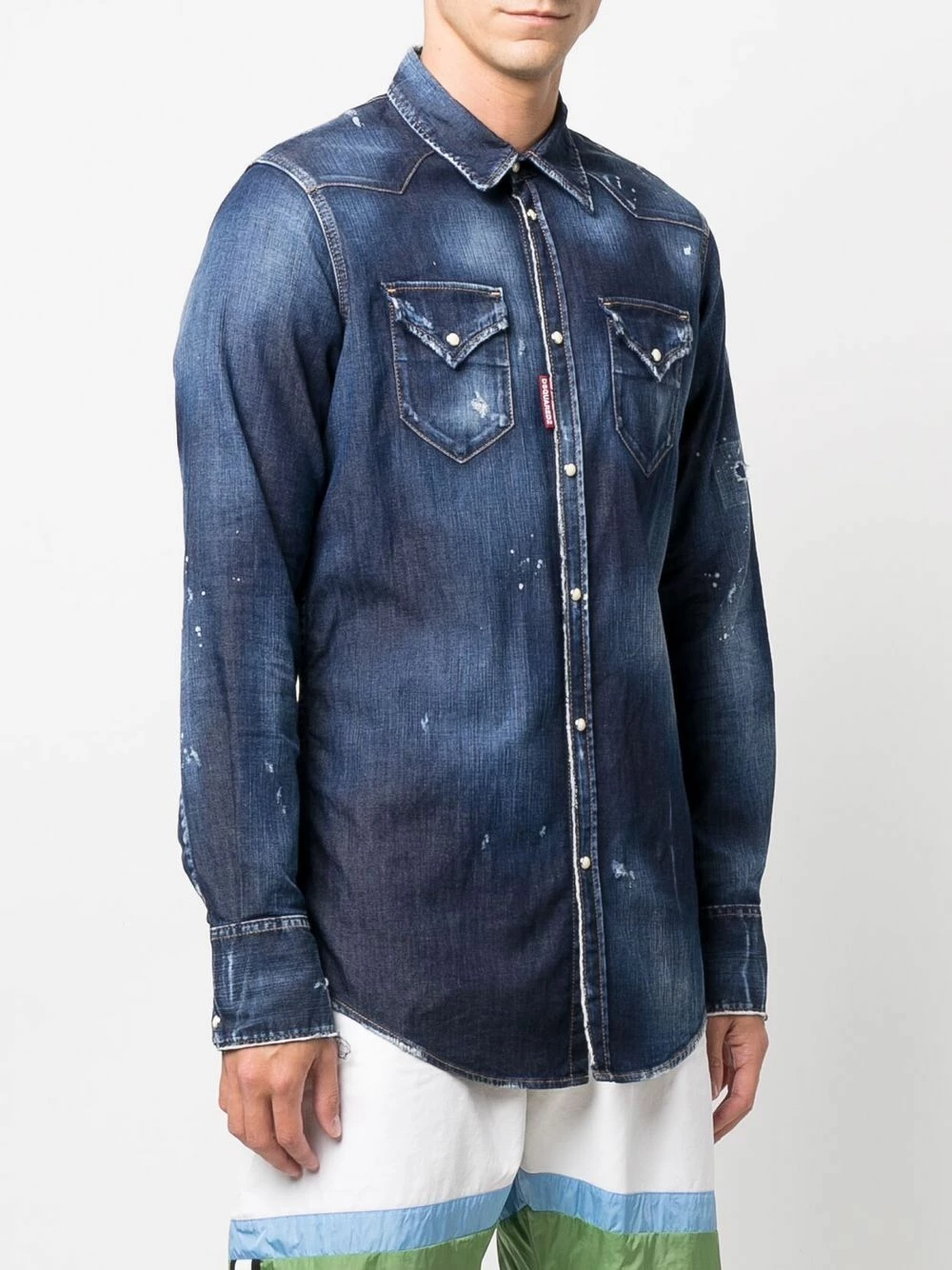 Dsquared2 Plus Bas Prix De Vente Chemise en jean à finitions effilochées chemises homme 6 Dsquared2 chemise en jean à finitions effilochées
