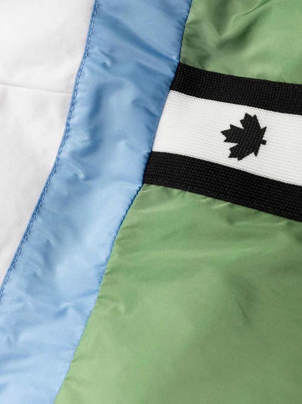 Prix Distinctifs Dsquared2 Pantalon de jogging à design à empiècements pantalons cigarette homme 8 Dsquared2 pantalon de jogging à design à empiècements