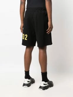 Dsquared2 Short à logo imprimé Promos bermudas homme 10 Dsquared2 short à logo imprimé