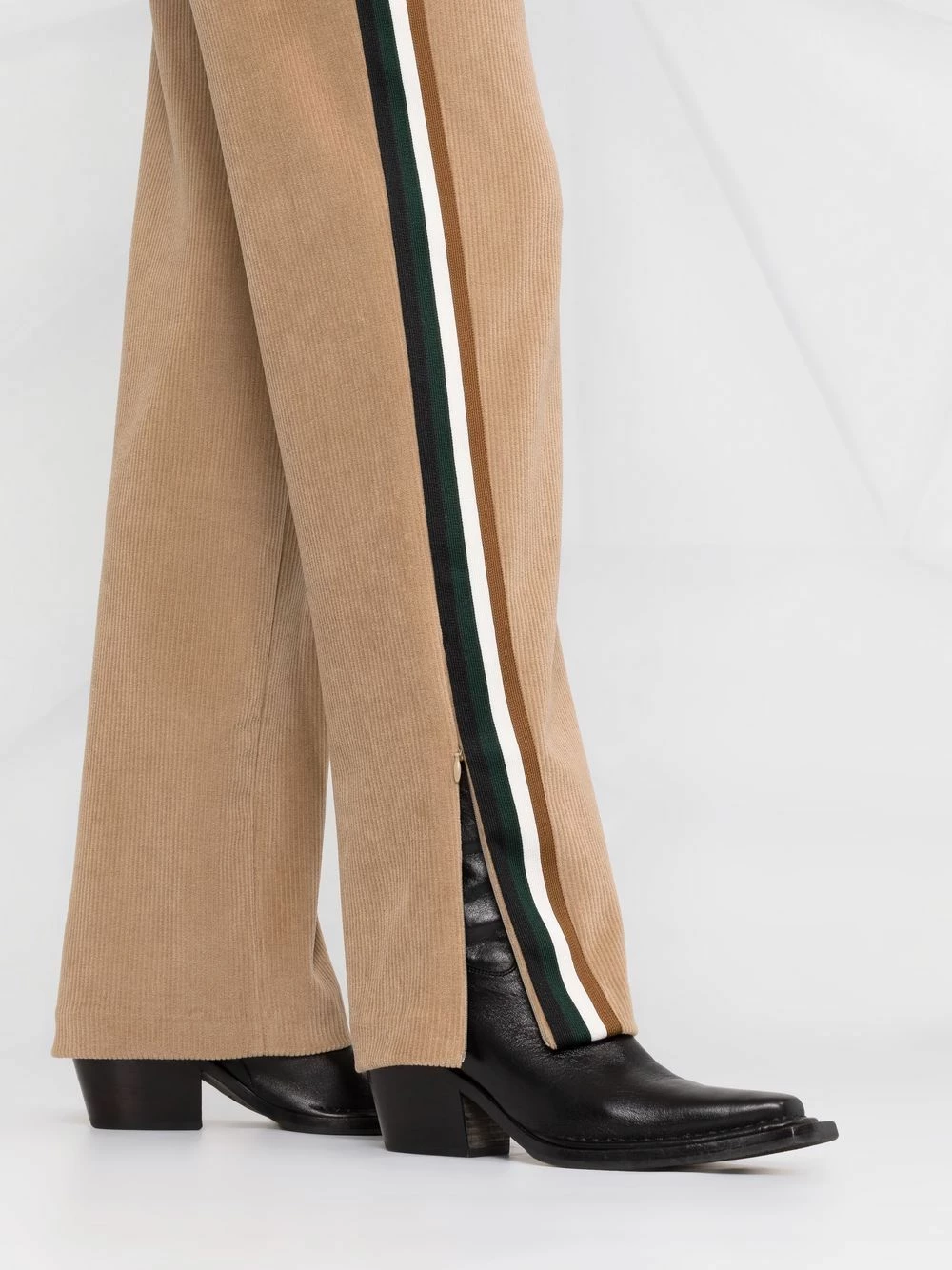 Dsquared2 Prix Sympa Pantalon de jogging en velours côtelé à bande latérale pantalons taille haute femme 7 Dsquared2 pantalon de jogging en velours côtelé à bande latérale