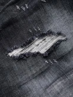 Dsquared2 Jean court à effet usé Prix Accessible jeans courts femme 17 Dsquared2 jean court à effet usé