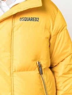 Dsquared2 Plus Bas Prix De Vente Doudoune à logo poitrine imprimé parkas femme 12 Dsquared2 doudoune à logo poitrine imprimé
