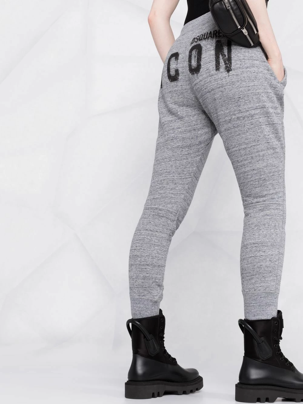 Dsquared2 Un Tarif Préférentiel Pantalon de jogging à patch logo pantalons de survêtement femme 7 Dsquared2 pantalon de jogging à patch logo