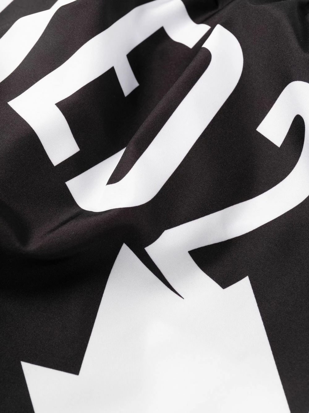 Dsquared2 Bon Rapport Coût-Efficacité Short de bain à logo imprimé slips de bain homme 5 Dsquared2 short de bain à logo imprimé