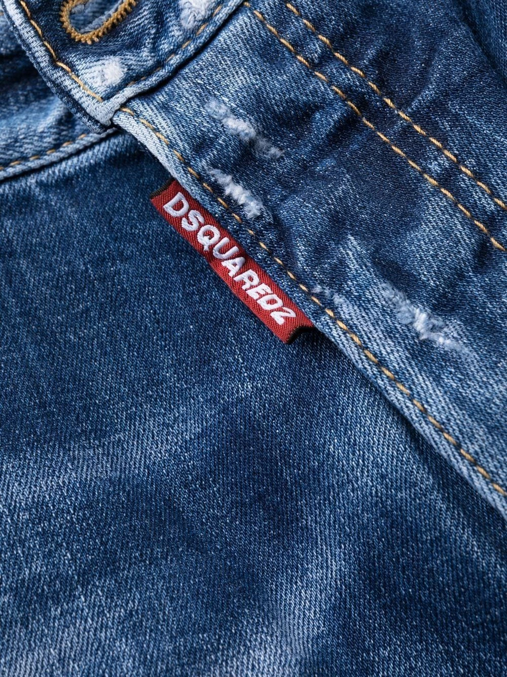 Dsquared2 Assurance De l’Authenticité Jean court à design patchwork jeans courts homme 9 Dsquared2 jean court à design patchwork