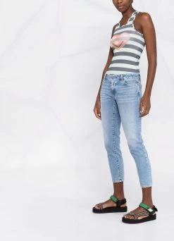 Dsquared2 Bon Rapport Coût-Efficacité Jean court à plaque logo jeans courts femme 13 Dsquared2 jean court à plaque logo